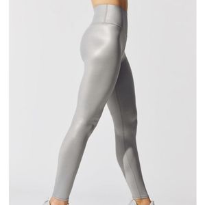 Alo Yoga Airbrush High Rise Lead Shine Leggings